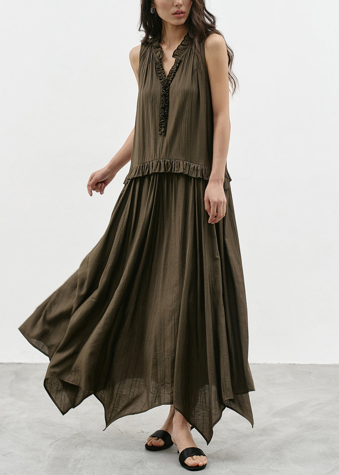 Robe Femme Asymétrique à Volants Col V Sans Manches 2