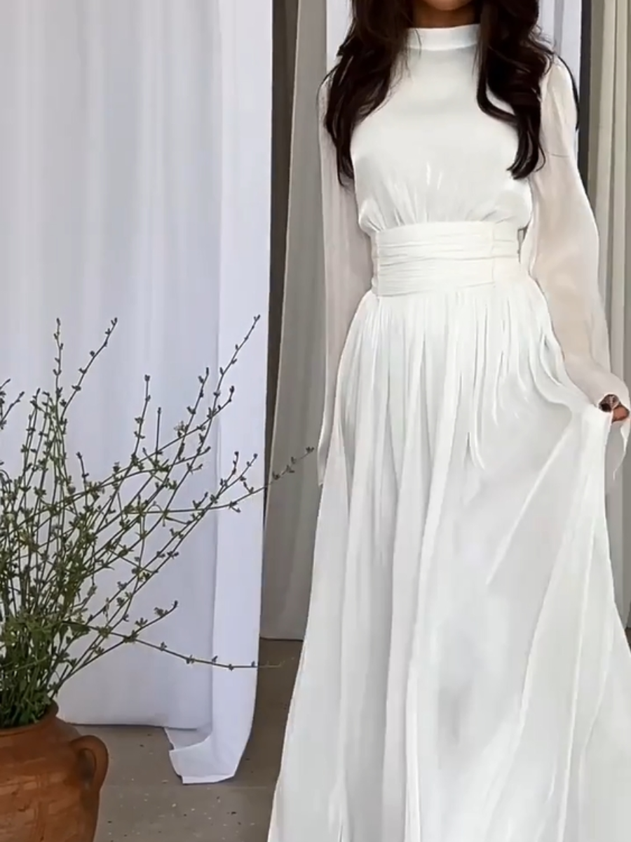 Robe Longue Élégante avec Col Montant 3