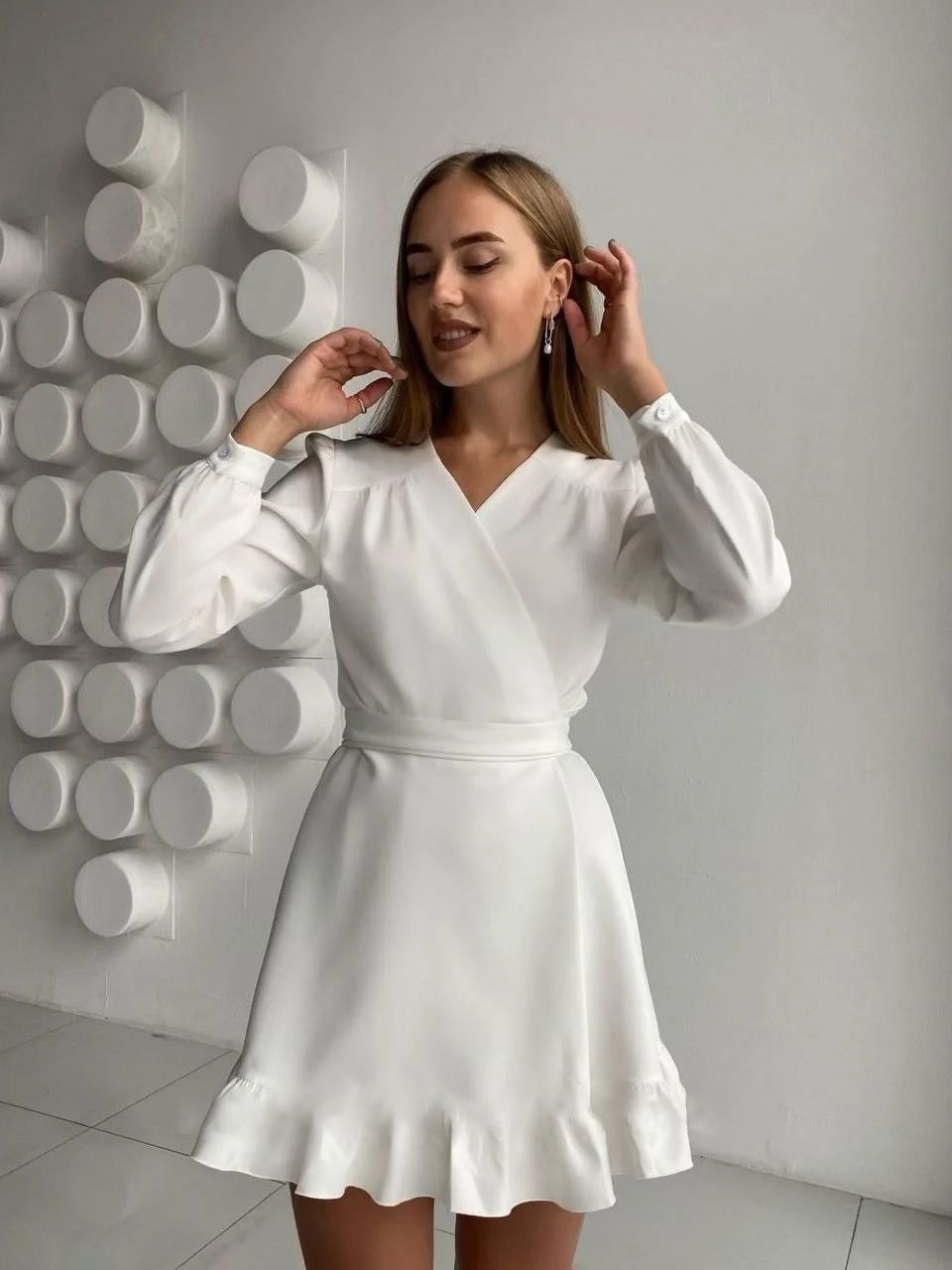 Robe Mini à Manches Longues Chic 2