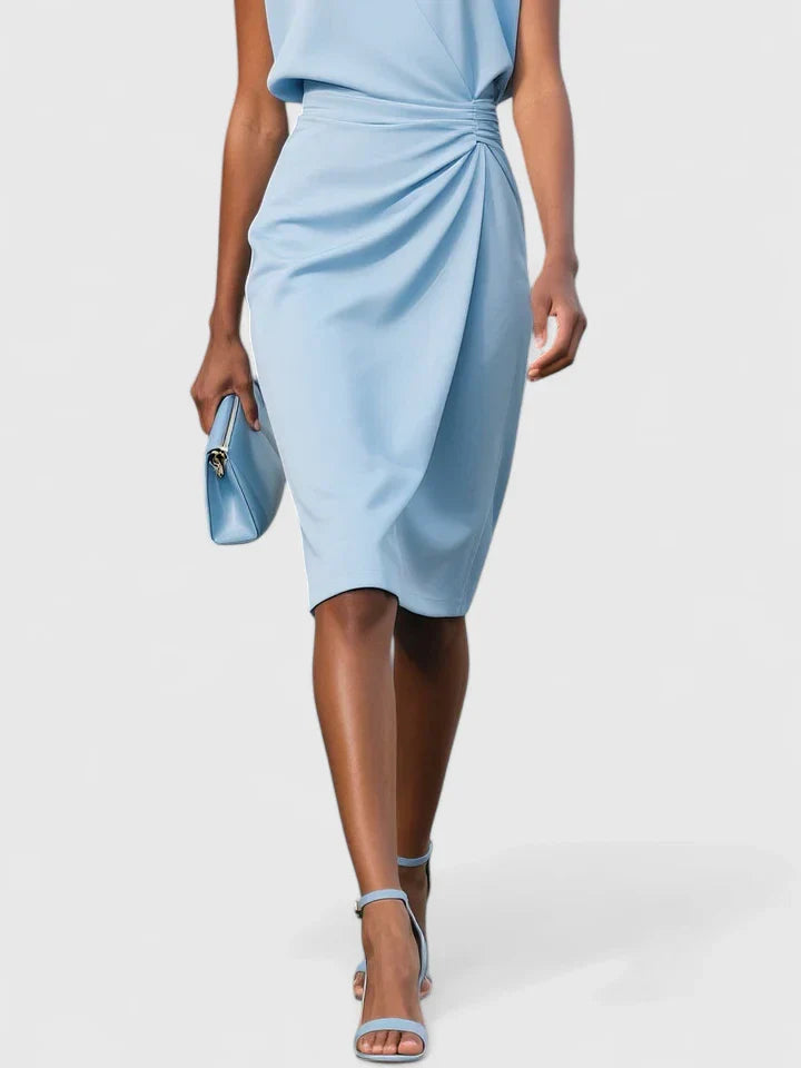 Robe Sophistiquée Femme Élégante 3