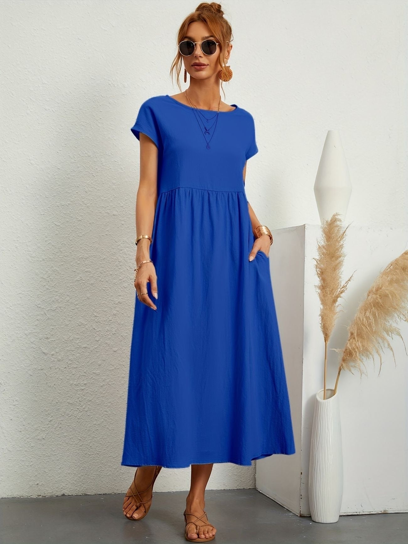 Robe de loisirs décolletée pour femme 5