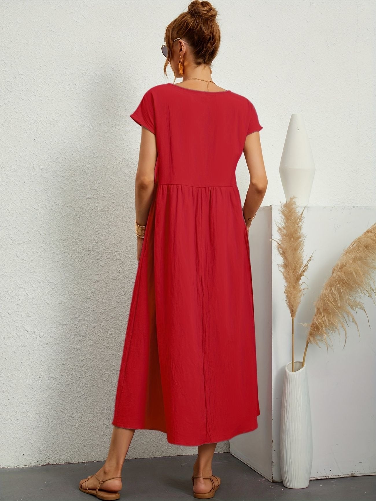 Robe de loisirs décolletée pour femme 6