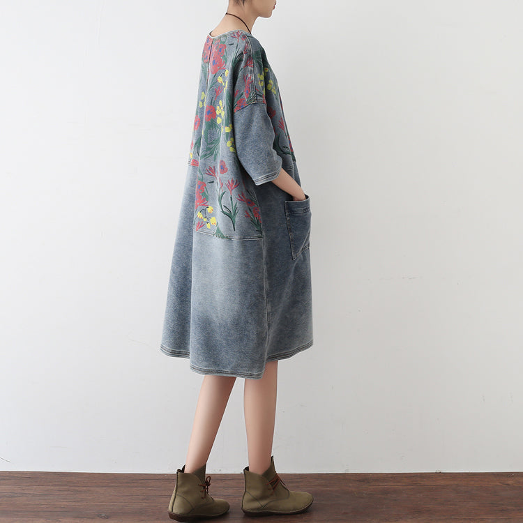 Robe en jean oversize pour femme style décontracté à fleurs 1