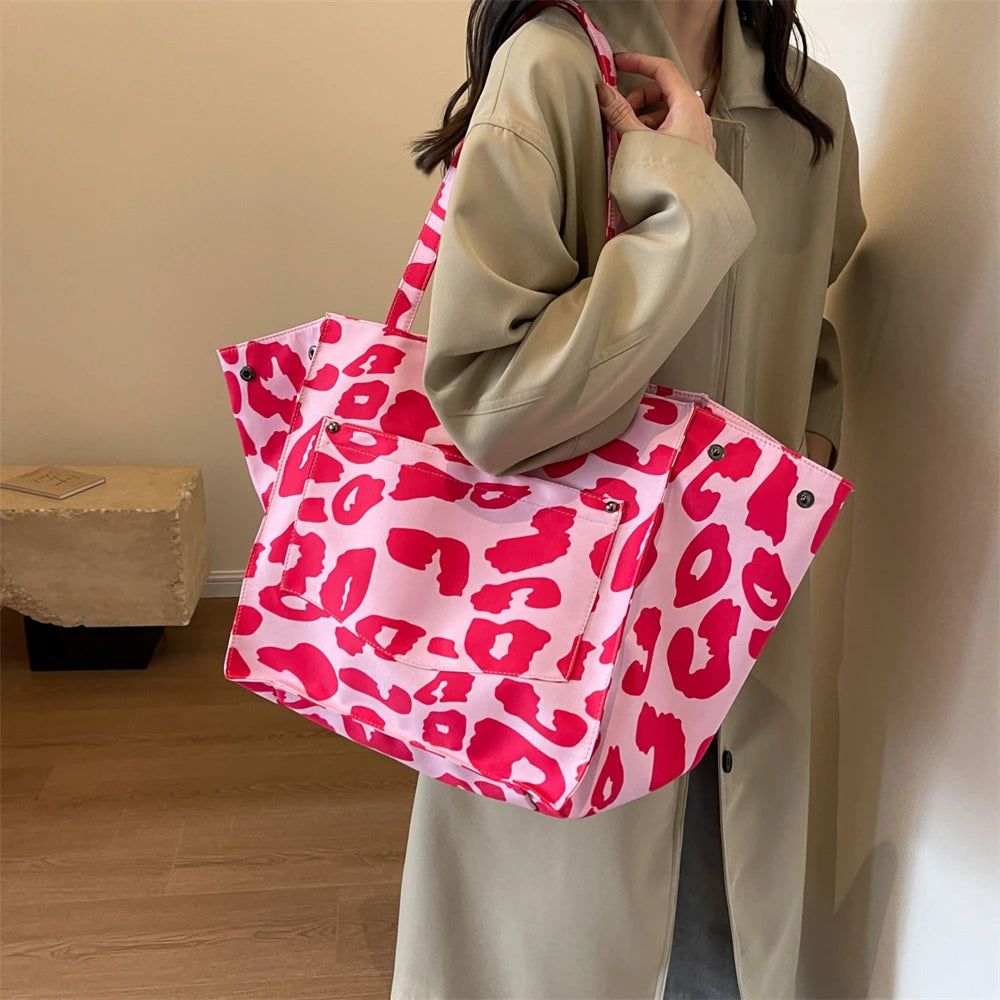Sac à bandoulière oversize imprimé léopard