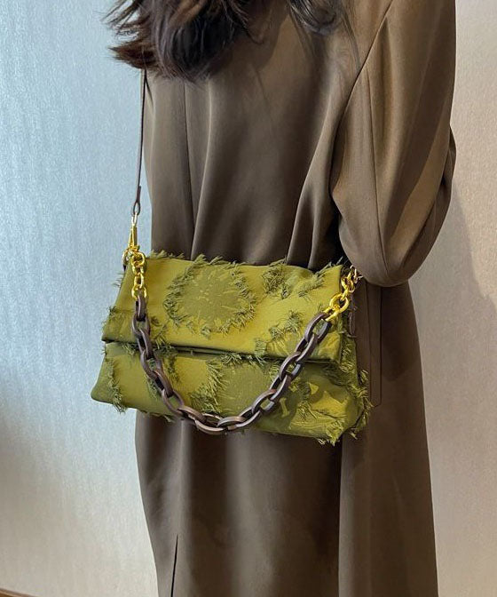 Sac Messager Chic avec Chaîne et Pompon 4