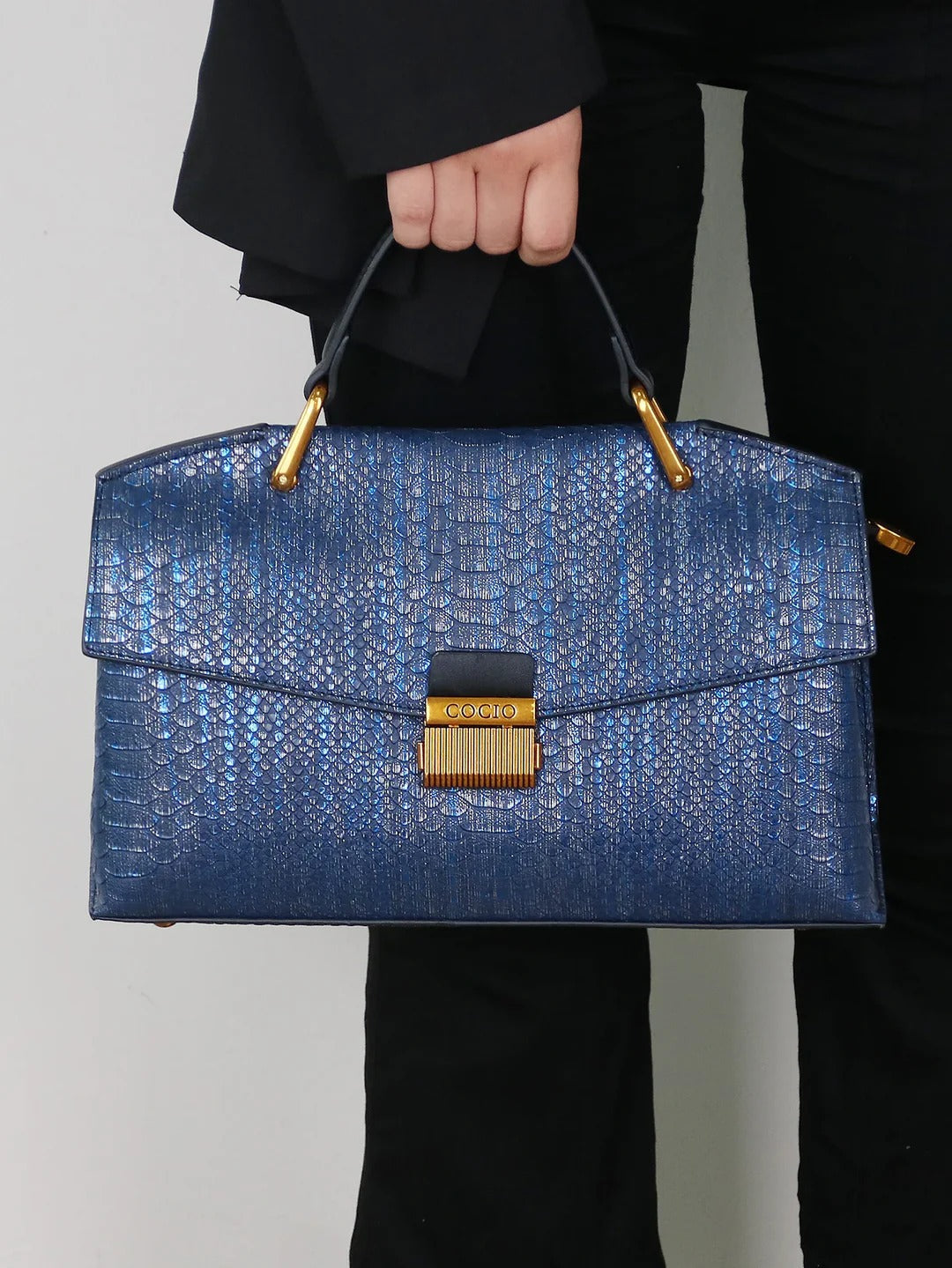 Sac à main en cuir végétalien à imprimé serpent 0