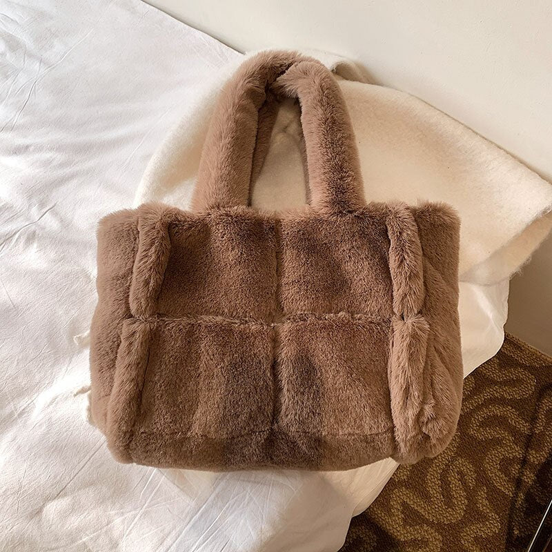 Sac à main pour femme en peluche tendance 13