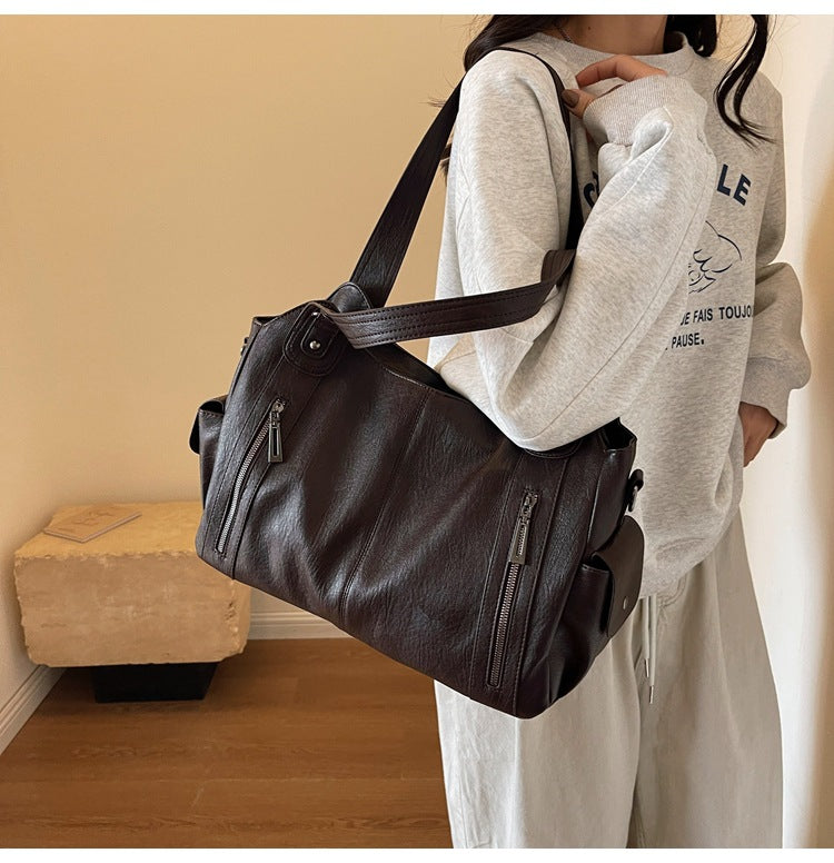 Sac fourre-tout pour femme au design intemporel 2