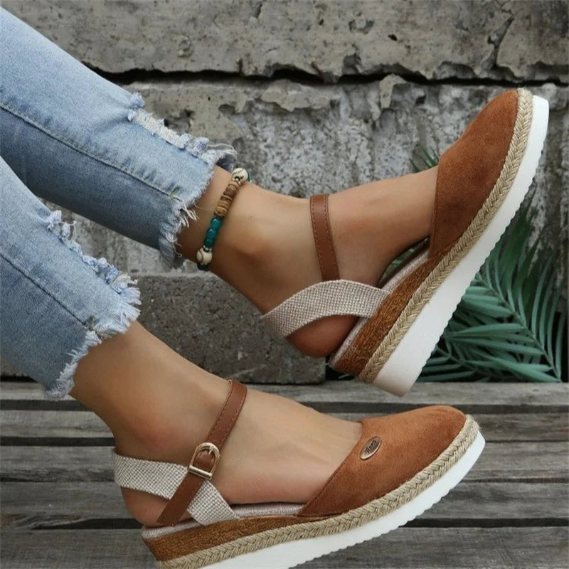 Sandales Femme Confortables à Talon Élevé Bout Fermé Semelle Compensée 4