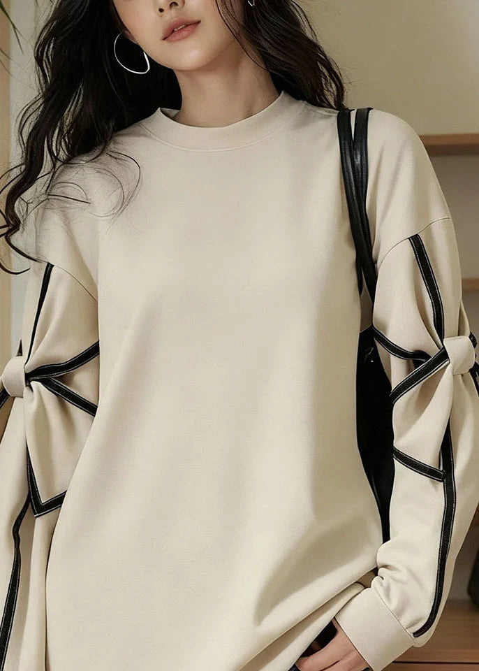 Sweat-shirt Femme Décontracté à Col Rond avec Détail Nœud Papillon 1