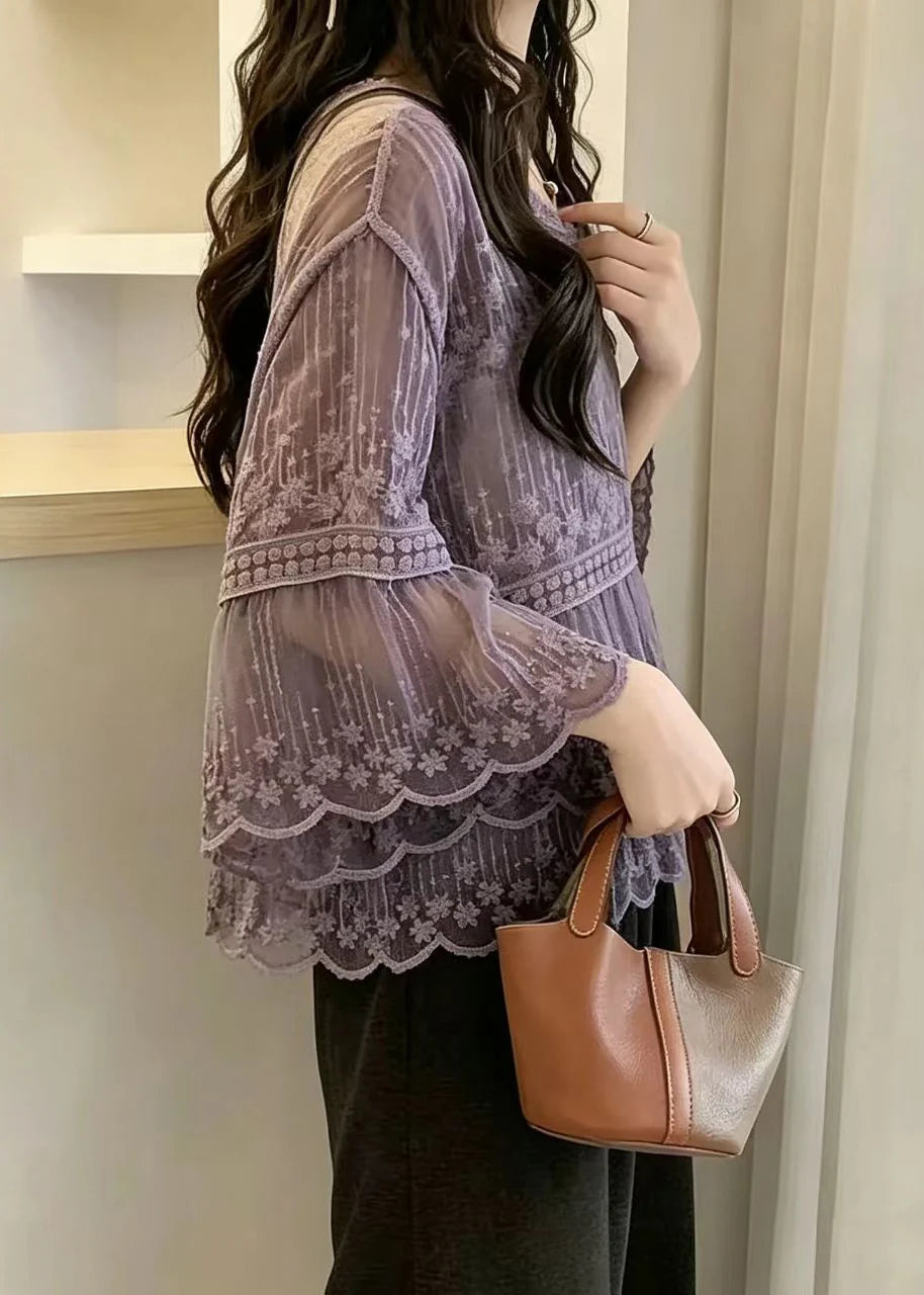 Top Femme à Col V et Manches Évasées Brodées 2