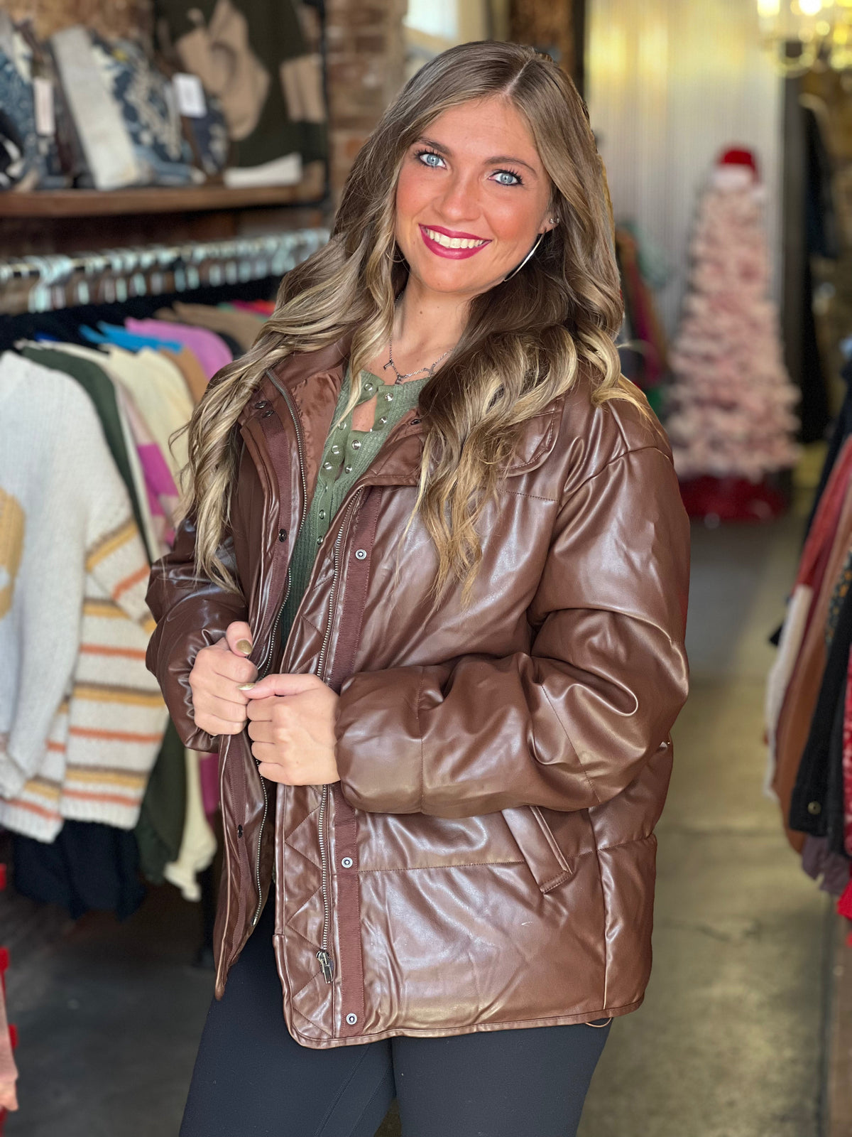 Veste en Cuir Puffer Chocolat pour Femme 1