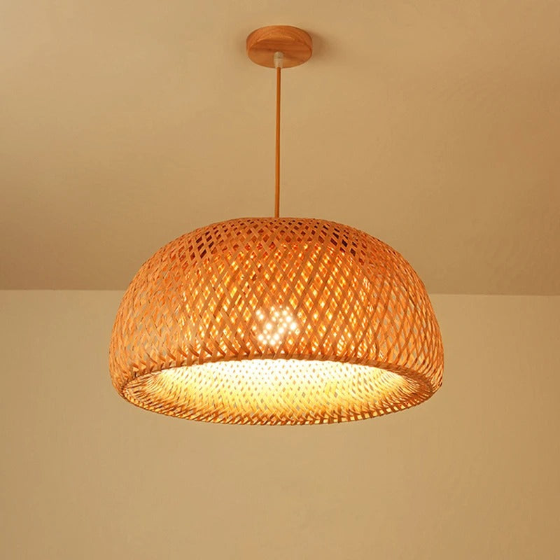 Lampe à suspension en bambou tricotée à la main