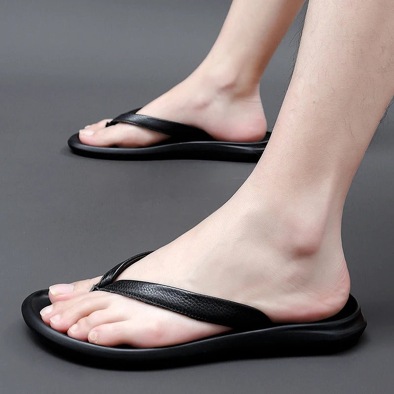 Pantoufles en cuir antidérapantes pour hommes
