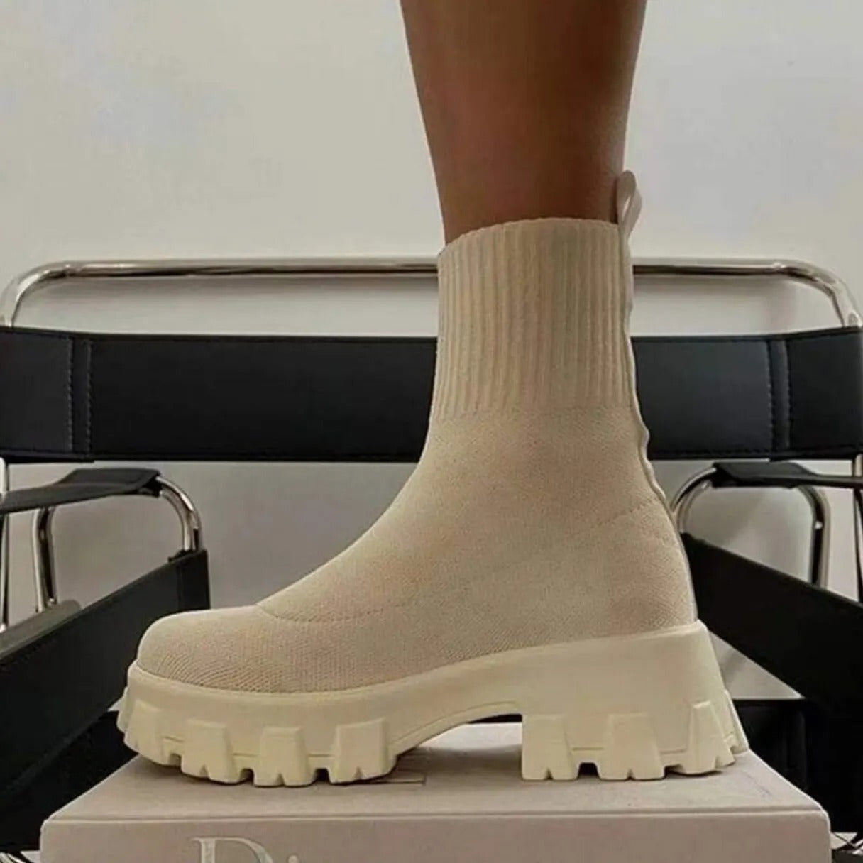 Chaussures décontractées à semelles épaisses pour femmes