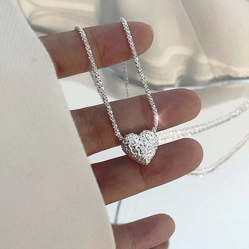 Collier à pendentifs en forme de cœur