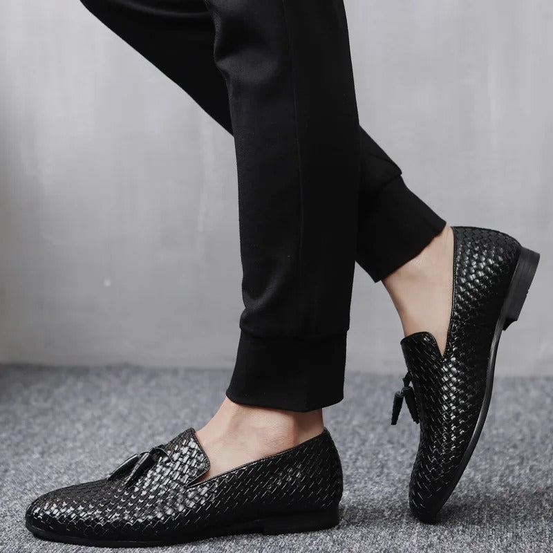 Chaussures en cuir tressé pour hommes