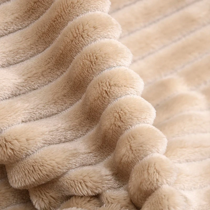 Couverture en flanelle rayée