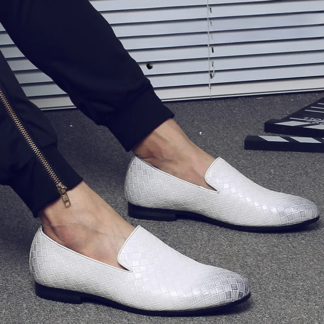 Chaussures en cuir tressé pour hommes