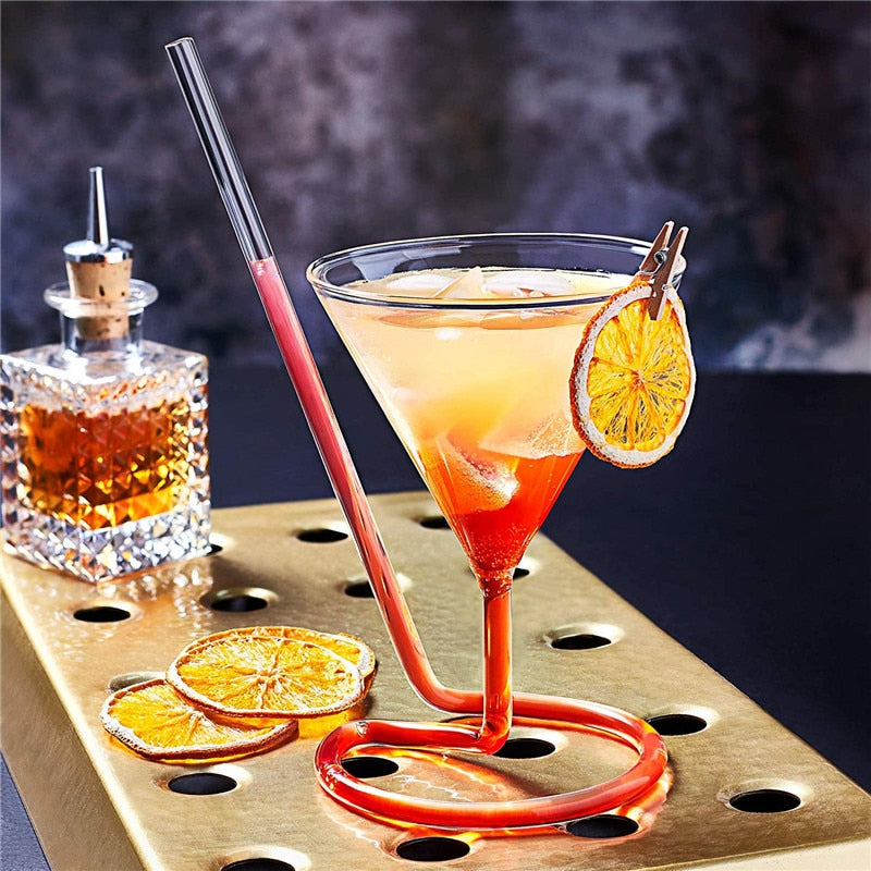 Verre à cocktail à paille en spirale
